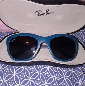 Turquoise Justin Ray bans